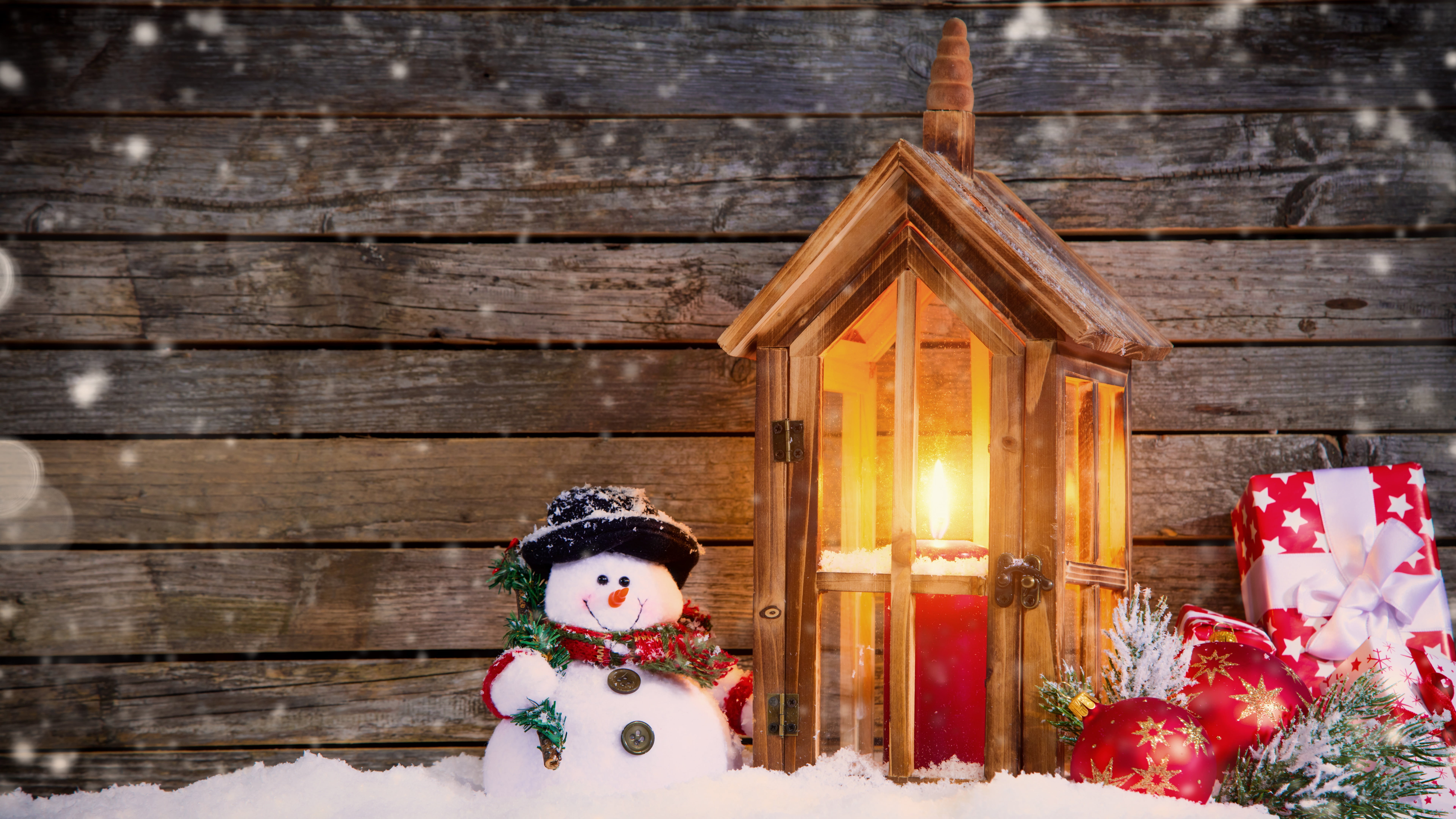 Christmas House Decor, snow, log cabin, candlelight, xmas