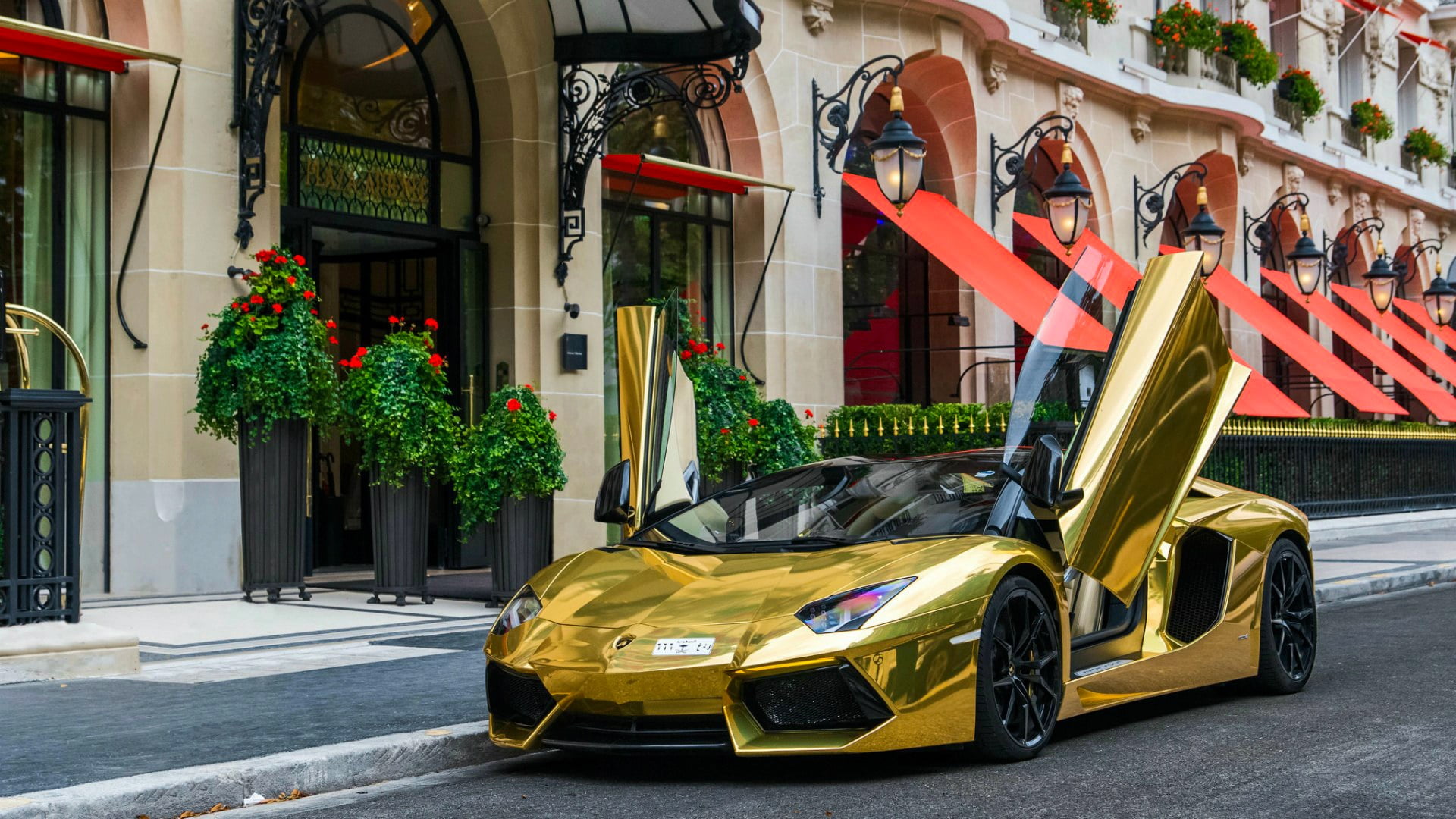 Gold Lamborghini Miami, day, building, lamborghini, building exterior