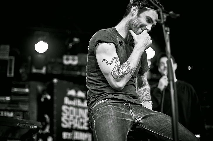 Adam Levine High School, maroon, band, boys, singers Free HD Wallpaper