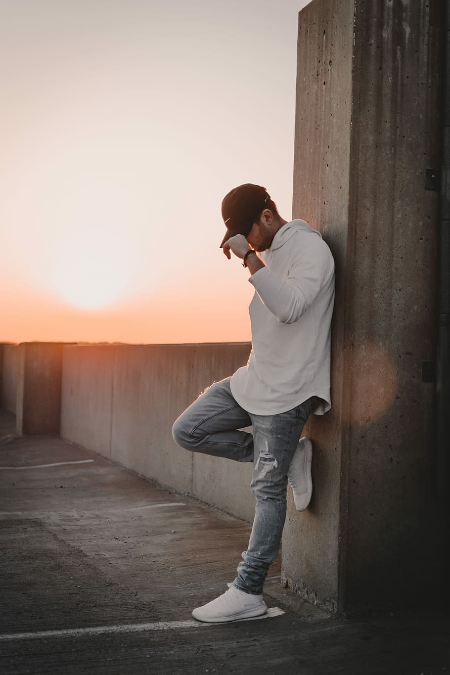 Lee Felix Family, parking garage, young, side view, leisure activity