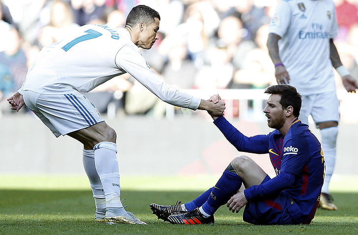 Messi and Ronaldo Friends, ronaldo, madrid, sports, real Free HD Wallpaper