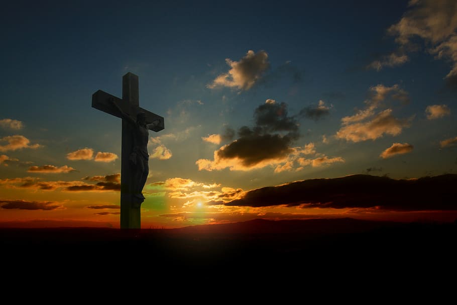 Jesus On the Cross Catholic, scenics  nature, cross, belief, catholicism Free HD Wallpaper