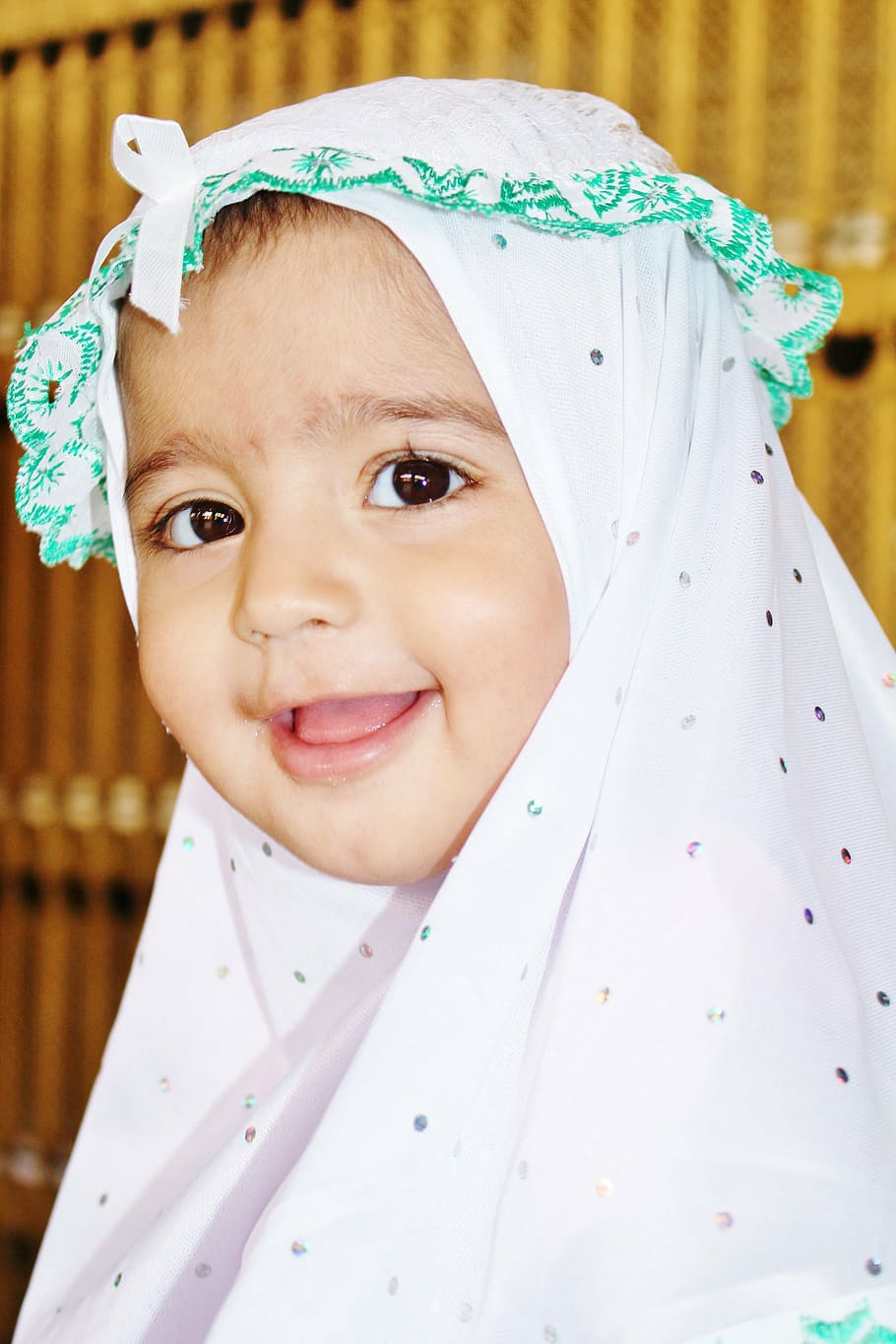 Muslim Baby Girl Names Urdu, childhood, people, headshot, hijab Free HD Wallpaper