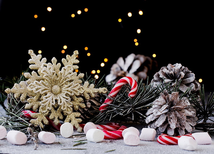 Xmas Candy, ornate, closeup, celebration, illuminated Free HD Wallpaper