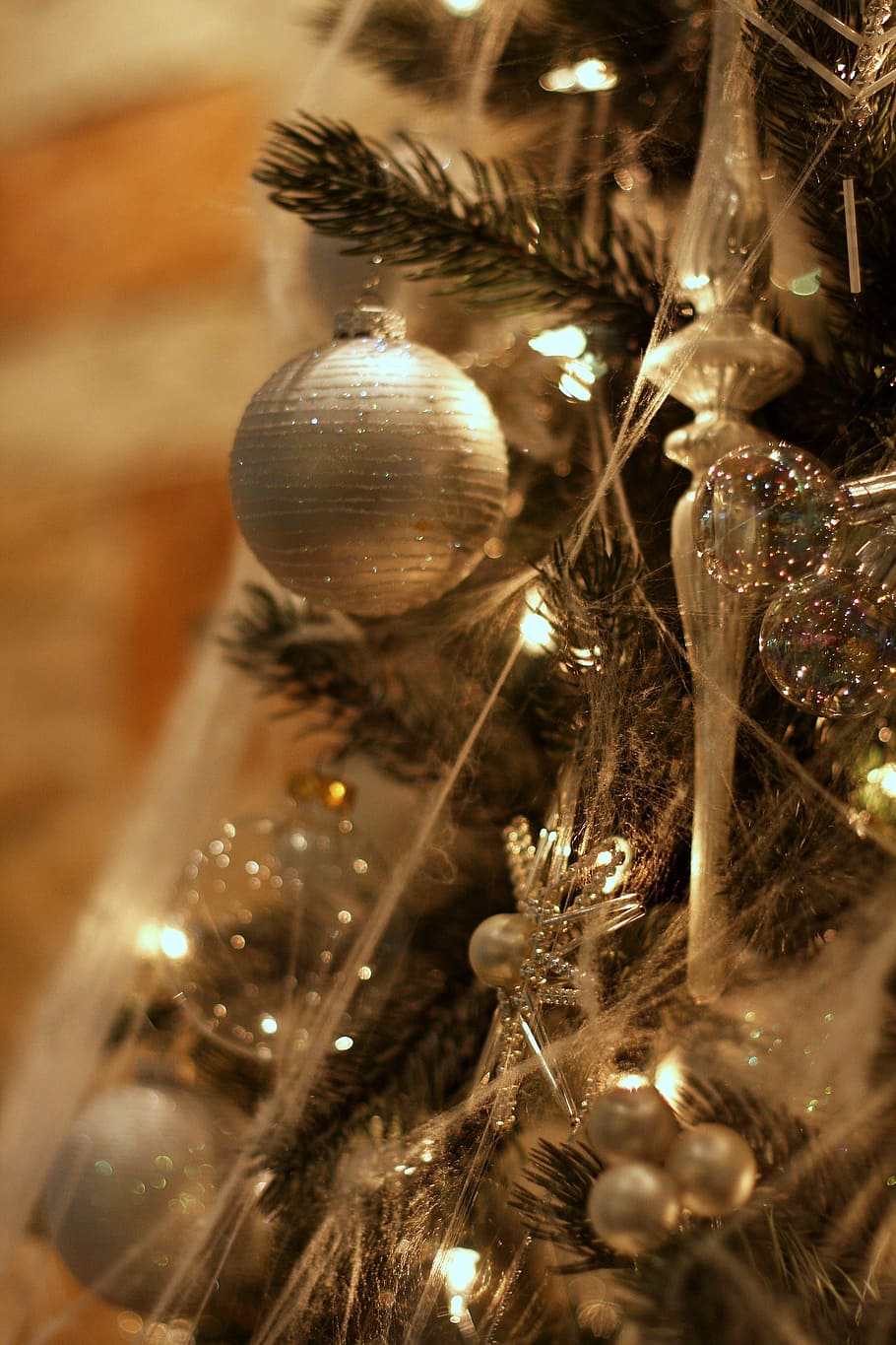 Gold Twig Christmas Tree, decorative, festive, white, sparkle Free HD Wallpaper