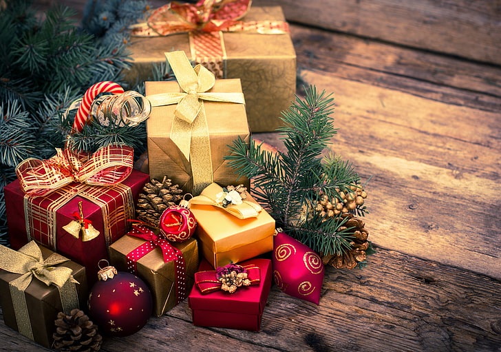 Christmas Gifts Teachers, christmas, cultures, shiny, christmas decoration Free HD Wallpaper