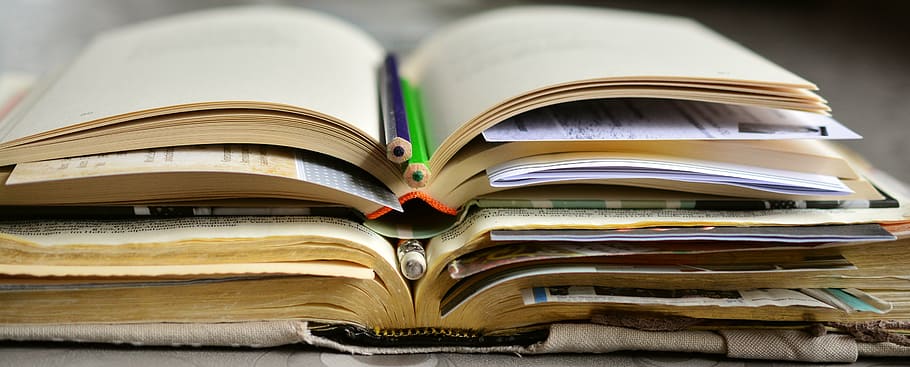 Summer Reading Library Display, textbook, no people, learning, old Free HD Wallpaper