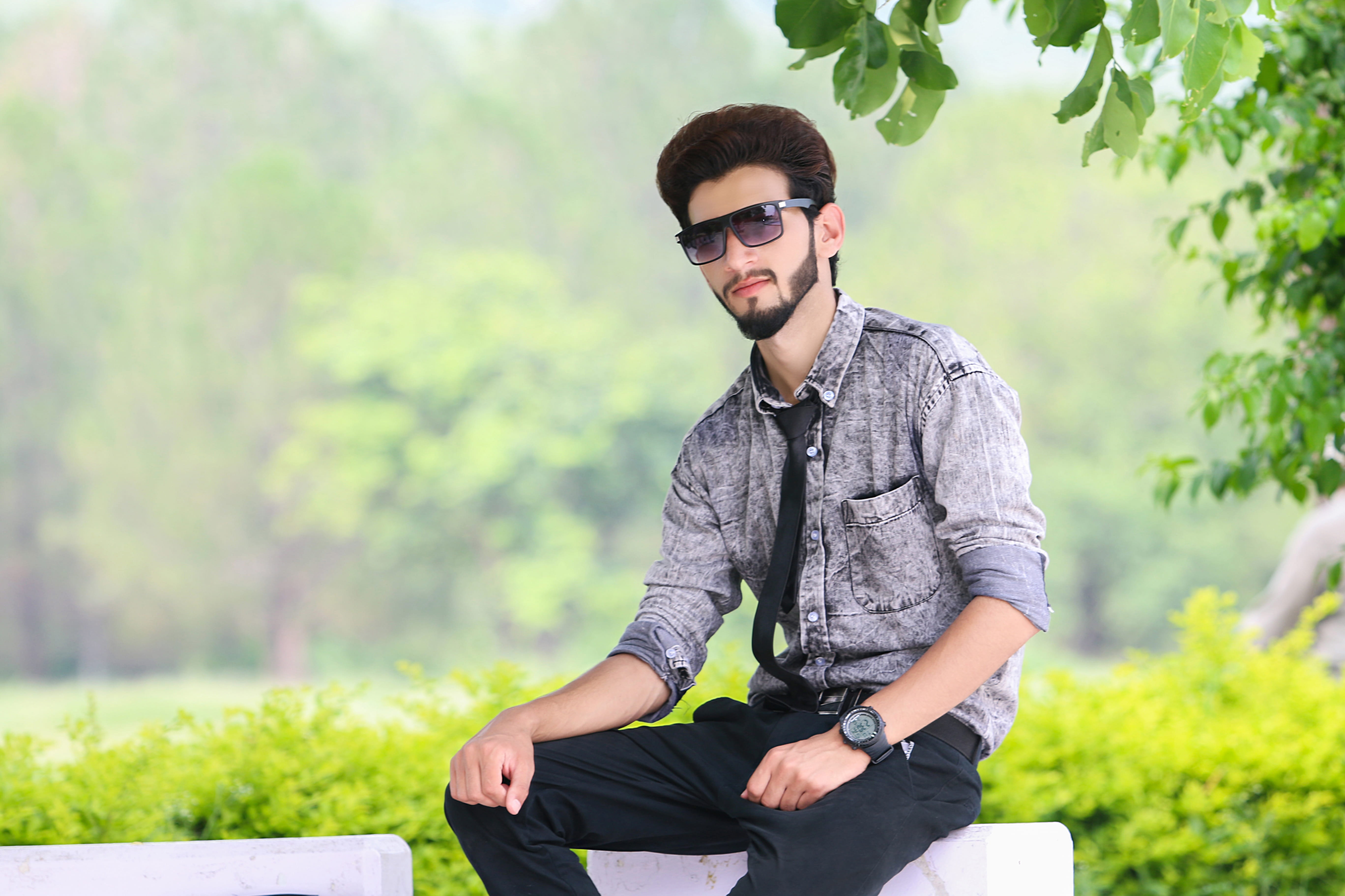 Fashion Dress, men, focus on foreground, handsome, hairstyle