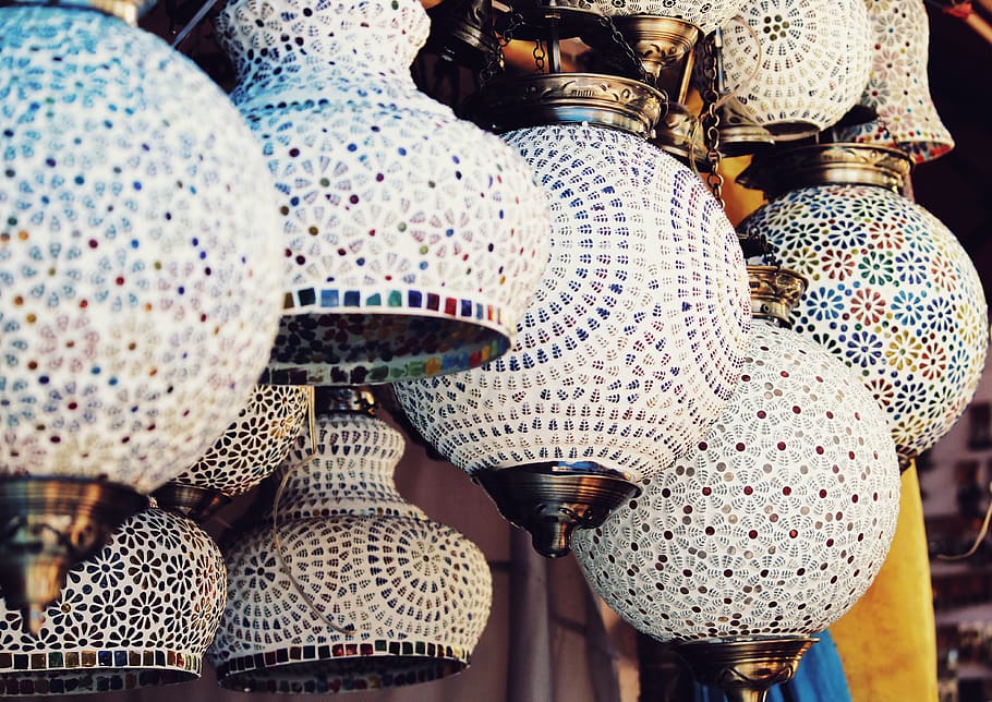 Grand Bazaar Turkey, day, crowd, lamp, closeup