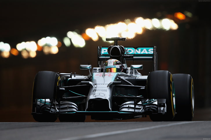 Lewis Hamilton Mercedes AMG F1, lewis hamilton, mercedesbenz, specs, formula 1 Free HD Wallpaper