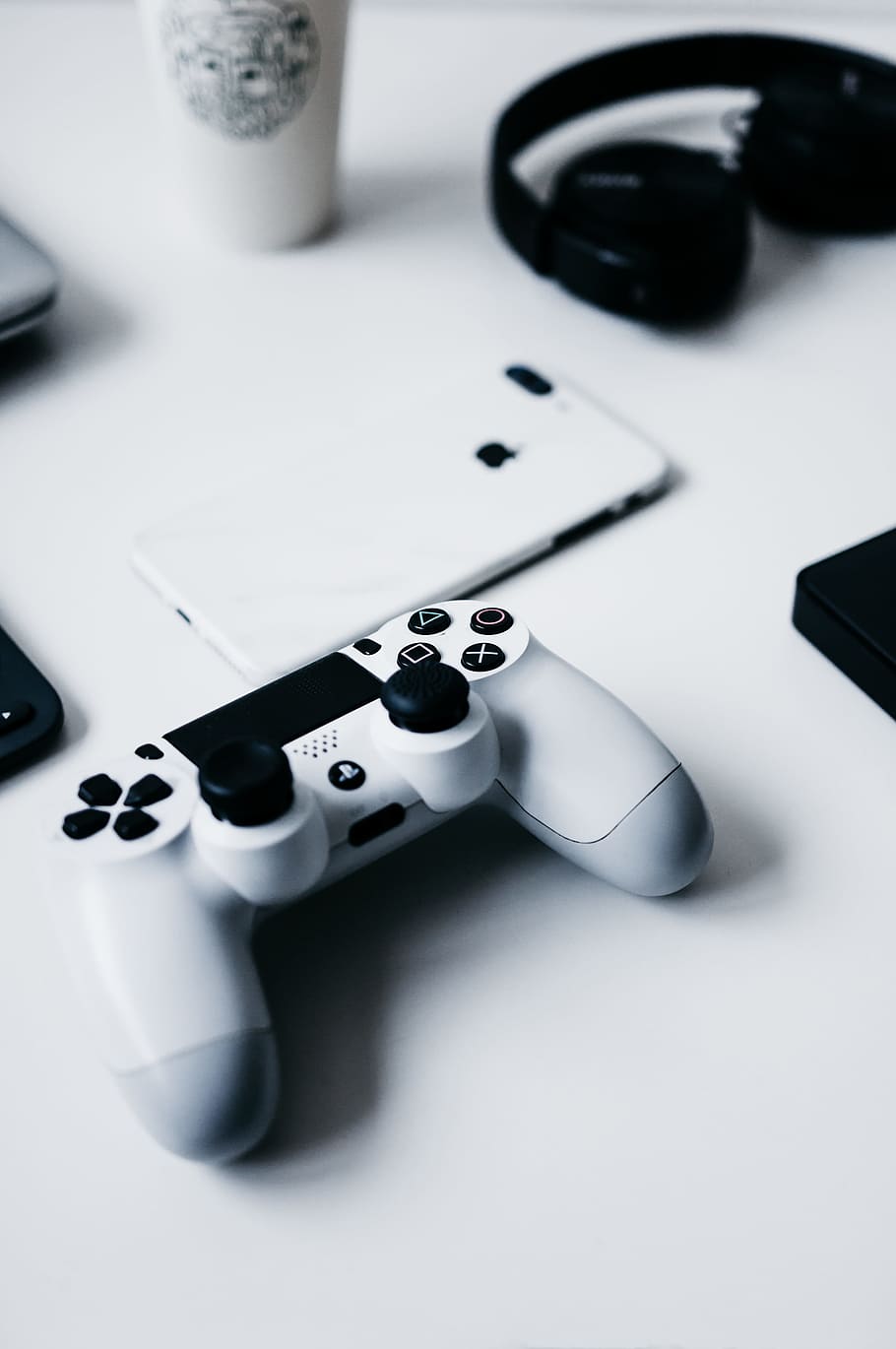 PlayStation Aesthetic, computer, leisure games, white, marble Free HD Wallpaper