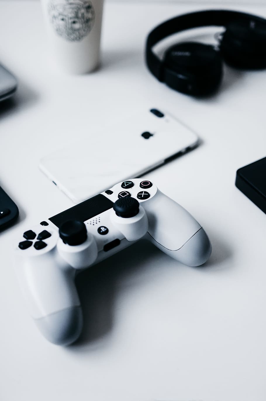 PlayStation Aesthetic, computer, leisure games, white, marble