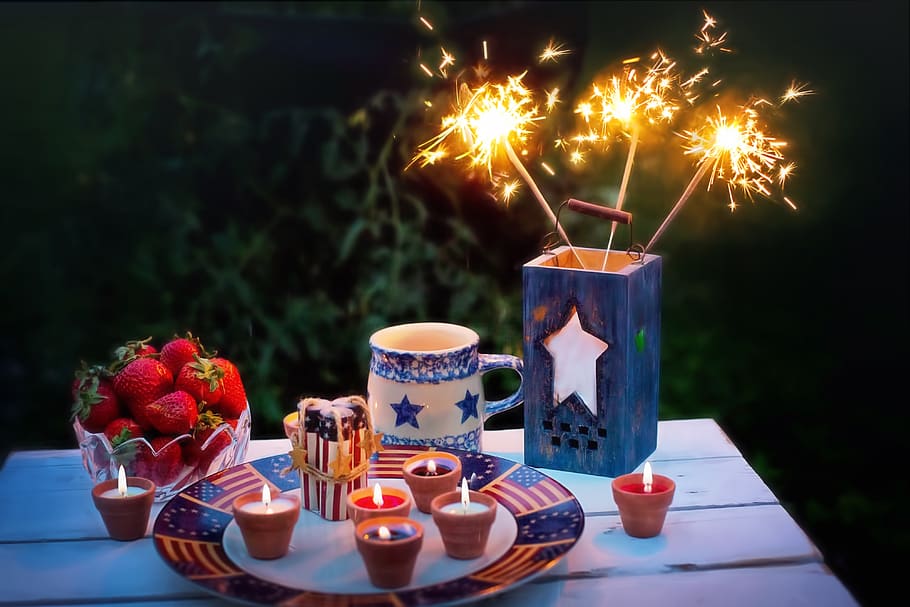 4th of July Stuff, july, usa, strawberries, sweet food Free HD Wallpaper