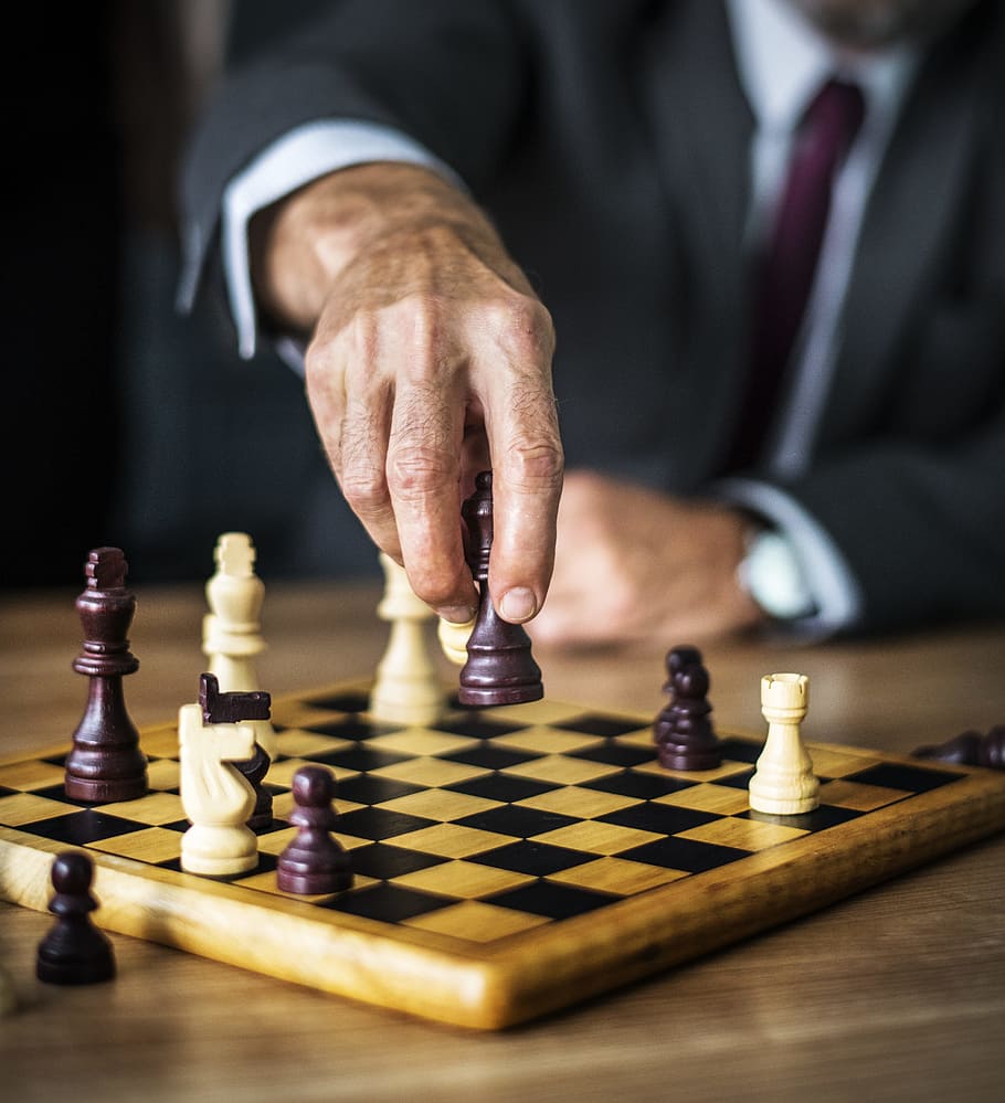 chess pieces, leisure activity, males, focus