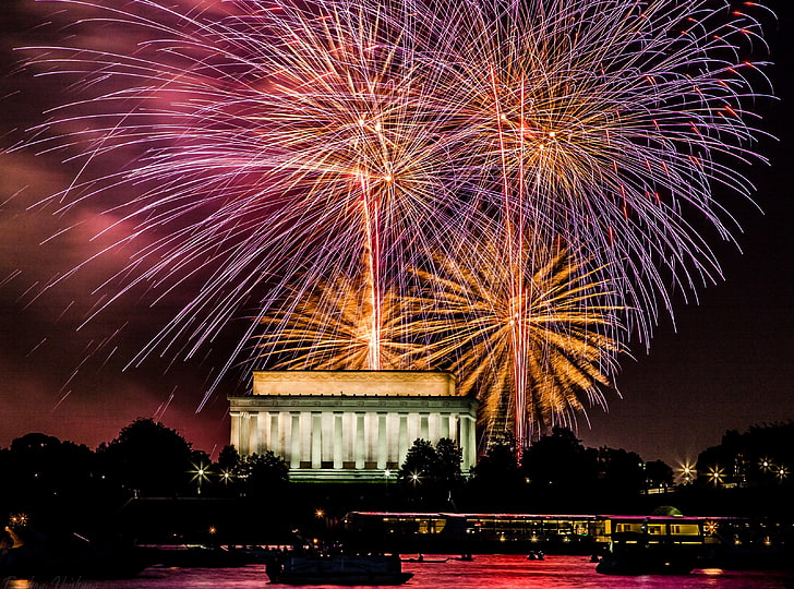 Fireworks in Washington DC, architecture, arts culture and entertainment, canon24105f4is, sparks Free HD Wallpaper