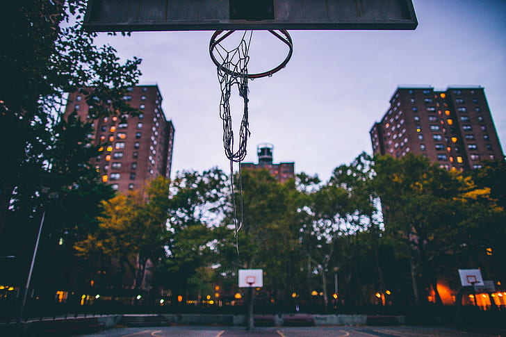 Basketball Hoop Outside, hoop, court, basketball, buildings Free HD Wallpaper