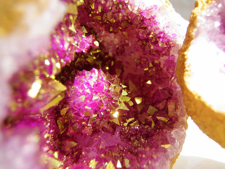 Geode Formation, flowering plant, day, gem, growth Free HD Wallpaper