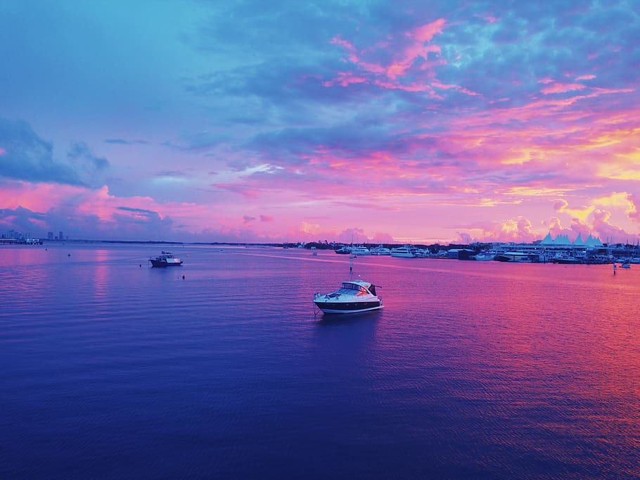 Meriton Hotel Gold Coast, sunset, yacht, travel, romantic sky