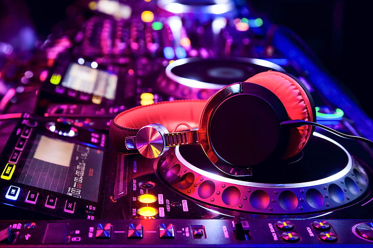 Cool DJ Shirts, electric mixer, equipment, stereo night club  manhattan, cdrom Free HD Wallpaper