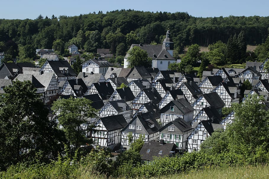 Freudenberg Sealing, townscape, skyline, growth, built structure Free HD Wallpaper