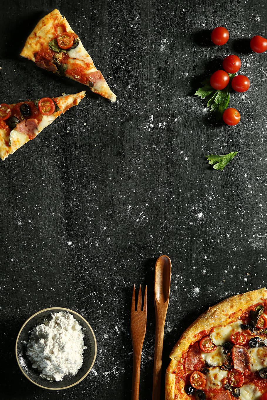 Pizza Flyer, domestic room, food, flour, baked pastry item Free HD Wallpaper