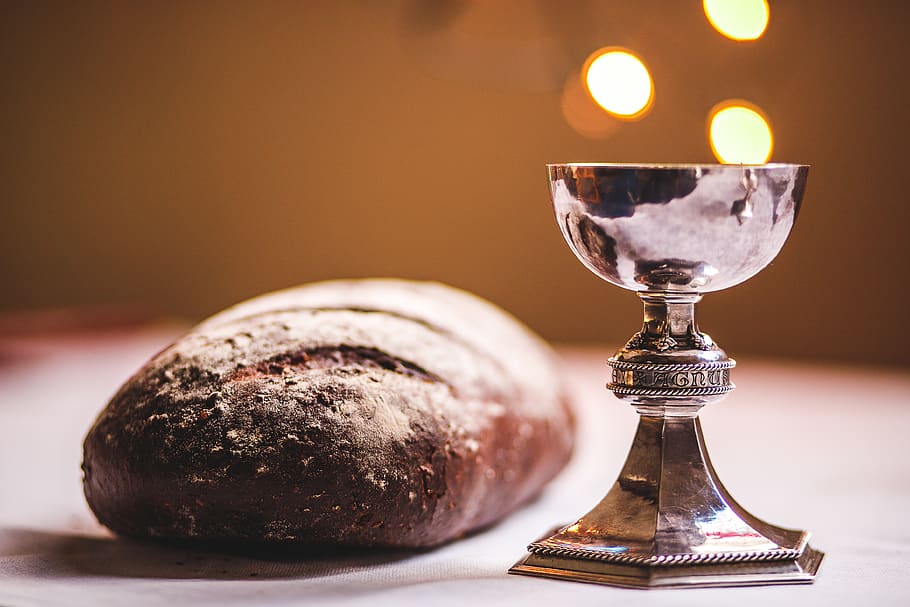 Sacrament of Communion, communion, indoors, wood  material, loaf Free HD Wallpaper