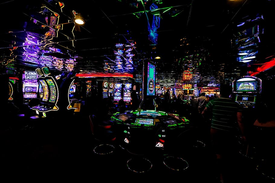 Casino Aesthetic, music, amusement park, street, illuminated Free HD Wallpaper