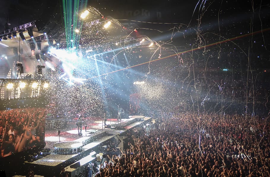 guitar, audience, built structure, outdoors