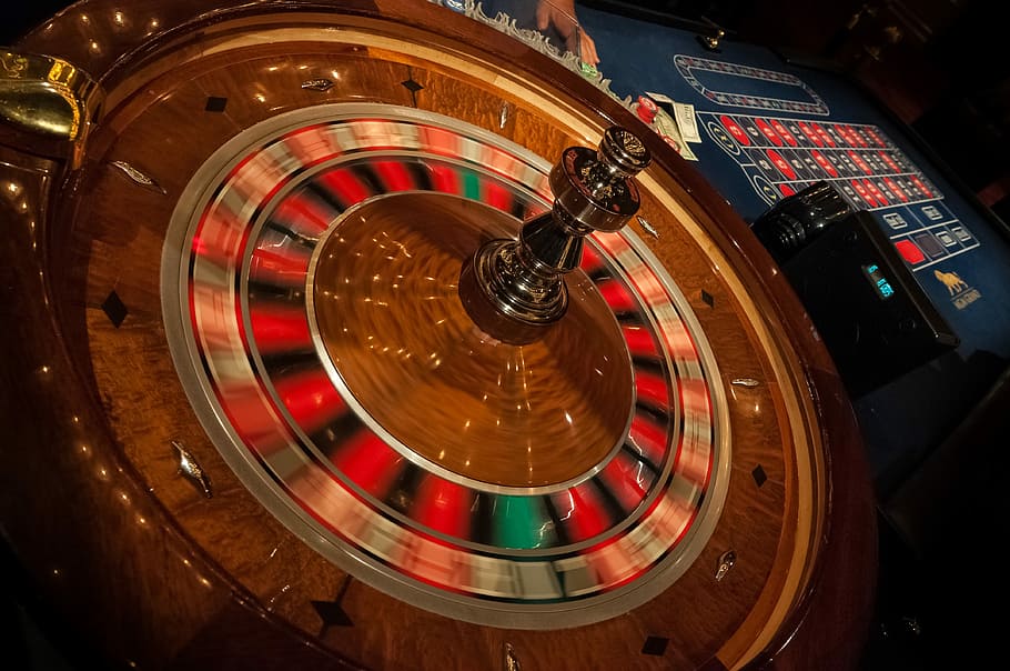 Roulette Wheel and Table, playing, wood  material, russian, shape Free HD Wallpaper