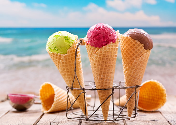2 Ice Cream Cones, beach, dairy product, focus on foreground, vanilla ice cream Free HD Wallpaper