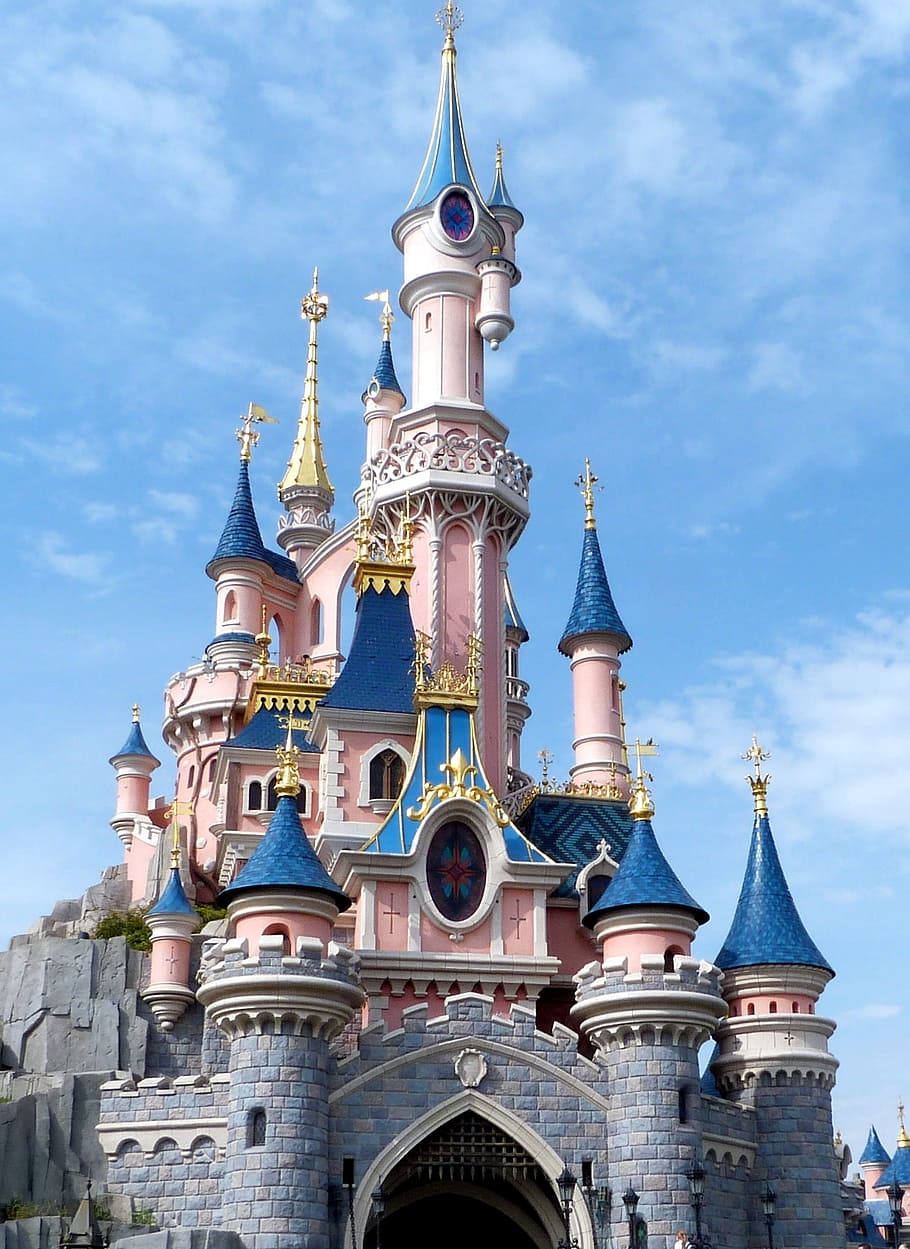 Disneyland Paris Hotels, children, tower, sleeping beauty castle, building exterior Free HD Wallpaper