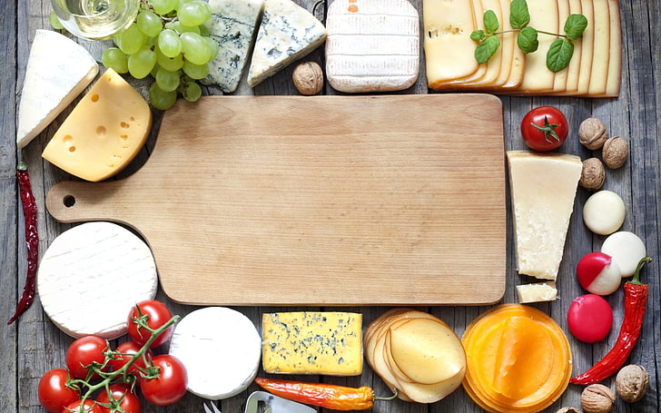 Breakfast Food Photography, tomatoes, wooden surface, grapes, tray Free HD Wallpaper