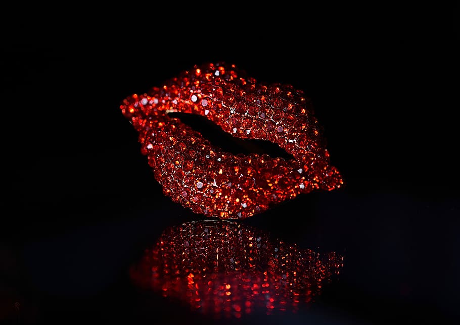 Glitter Kisses, closeup, design, mineral, heart shape Free HD Wallpaper