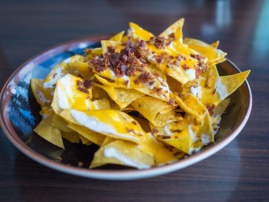 Nachos Dish, food and drink, cheese, tortilla chip, mexican food Free HD Wallpaper