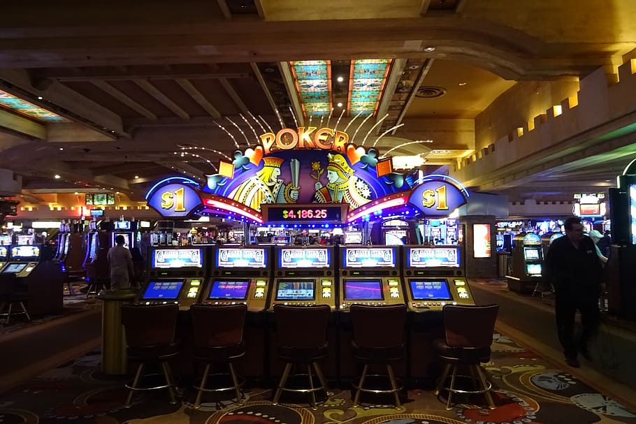 Bellagio Slot Machines, leisure activity, luxury, tourism, incidental people Free HD Wallpaper