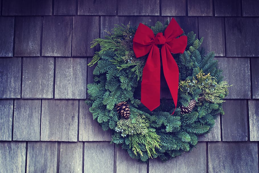 Cub Scout Christmas Wreaths, christmas decoration, rustic, wall, green Free HD Wallpaper