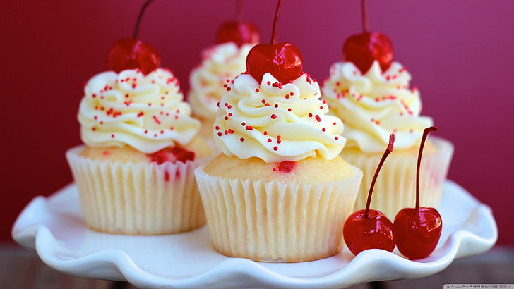 Cupcakes From Boxed Cake Mix, cupcake holder, freshness, temptation, sweet food Free HD Wallpaper
