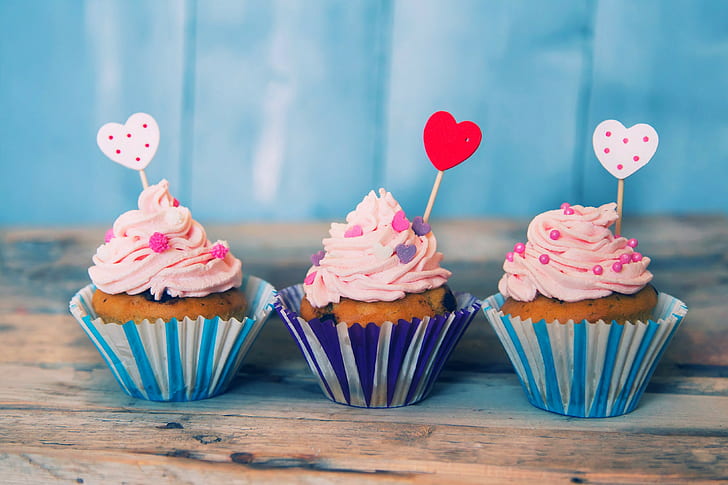 Cute Cupcake Cakes, cupcake,, heart, love, Love Free HD Wallpaper