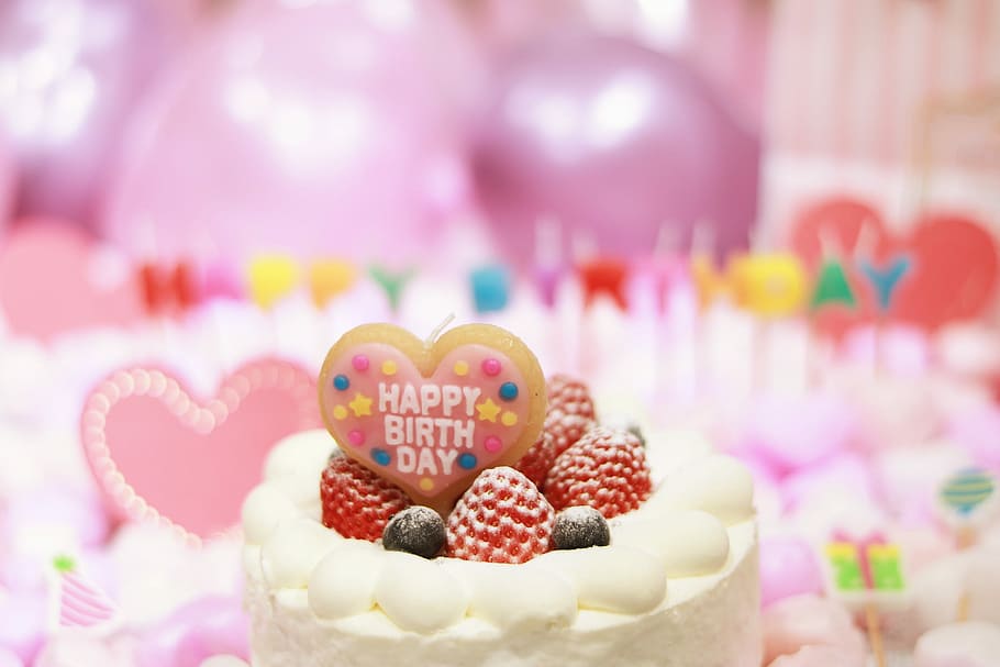 Happy Birthday Cakes, icing, cupcake, birthday, pink color Free HD Wallpaper