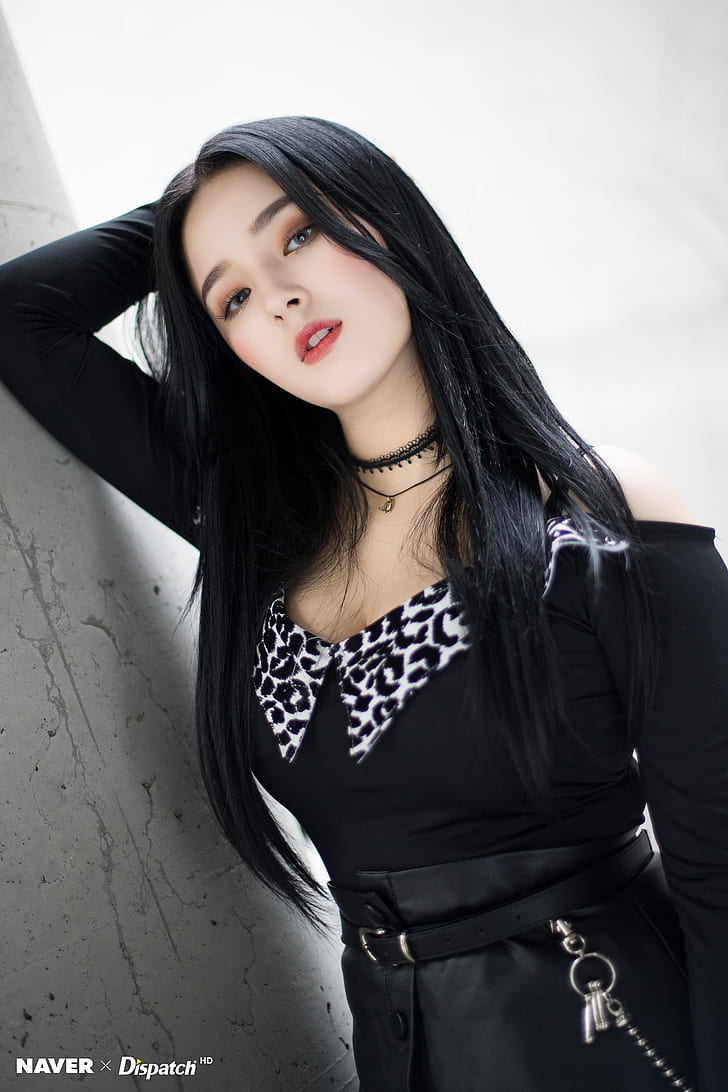 Momoland Nancy Green Hair, nancy mcdonie, asian, momoland, kpop Free HD Wallpaper