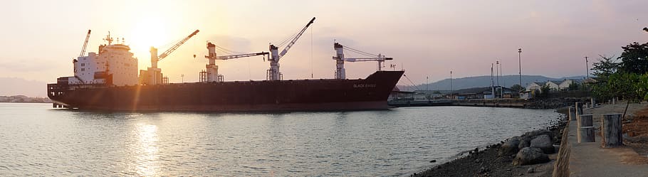 Cargo Ship Graphic, mode of transportation, crane  construction machinery, vessel, shipping Free HD Wallpaper