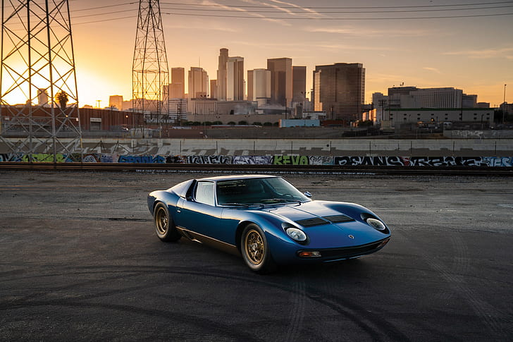 Lamborghini Miura, city, lamborghini miura, gold, blue Free HD Wallpaper