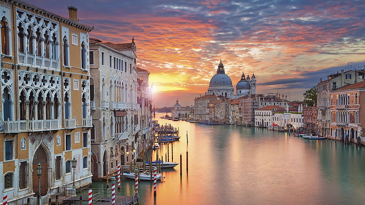 Old Venice Italy, gondola, sky, building, sea Free HD Wallpaper