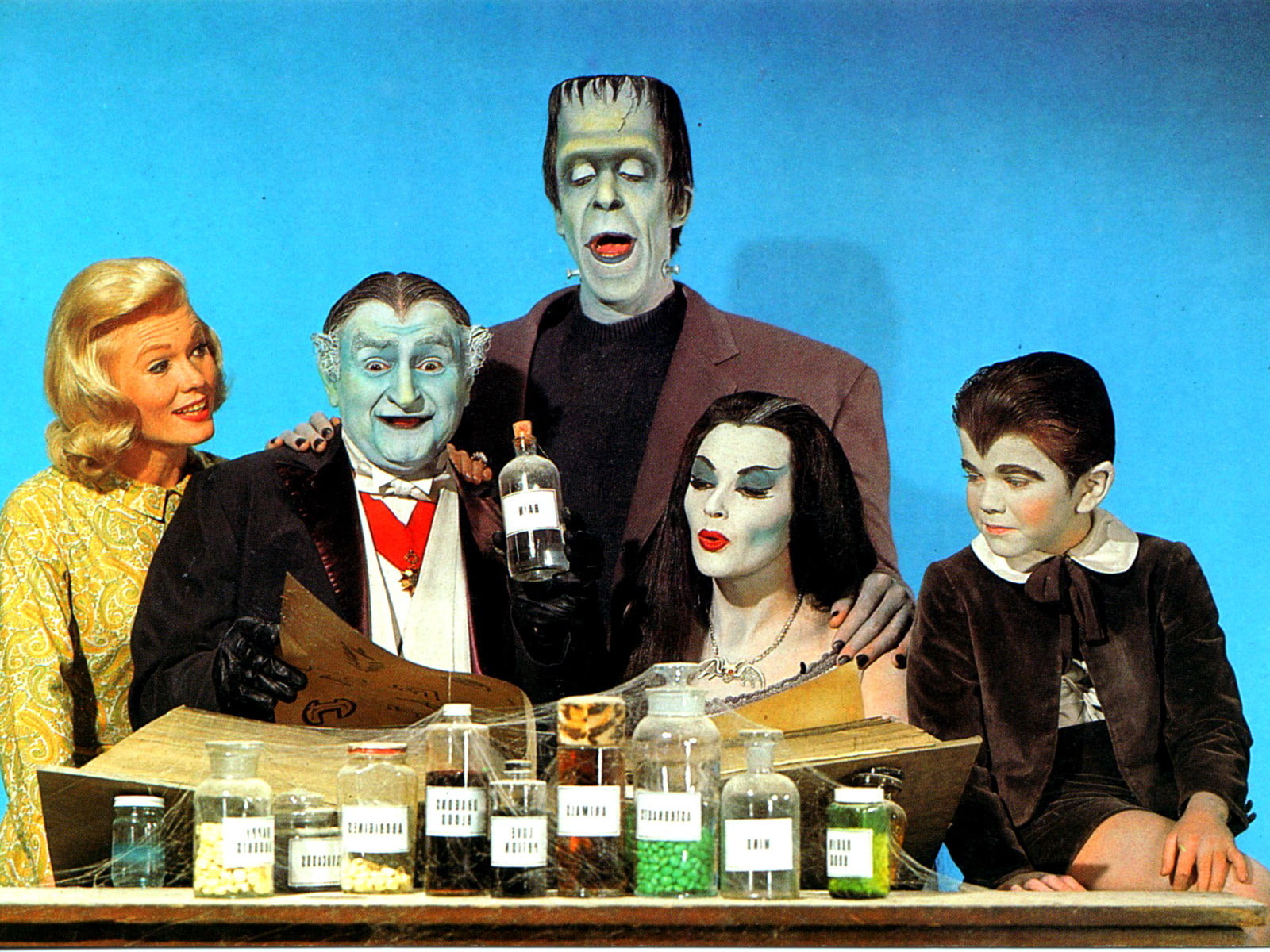 Rick and Morty Best Buds, munsters, halloween, the munsters, comedy
