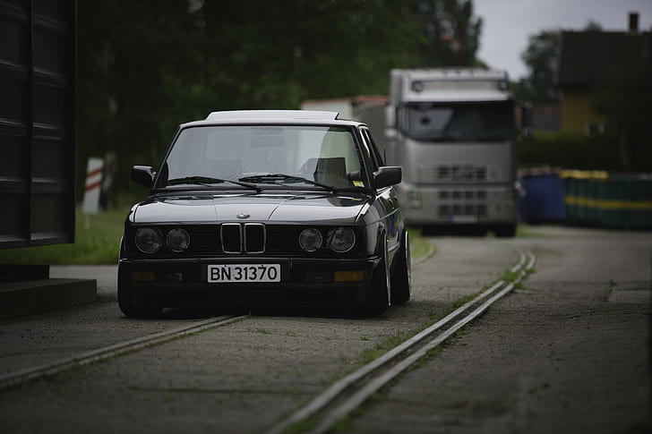 BMW E28 Engine Swap, low, stanceworks, mark iii, canon 5d Free HD Wallpaper