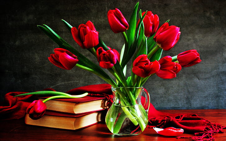 Flores Secas, books, red, vase, tulips Free HD Wallpaper