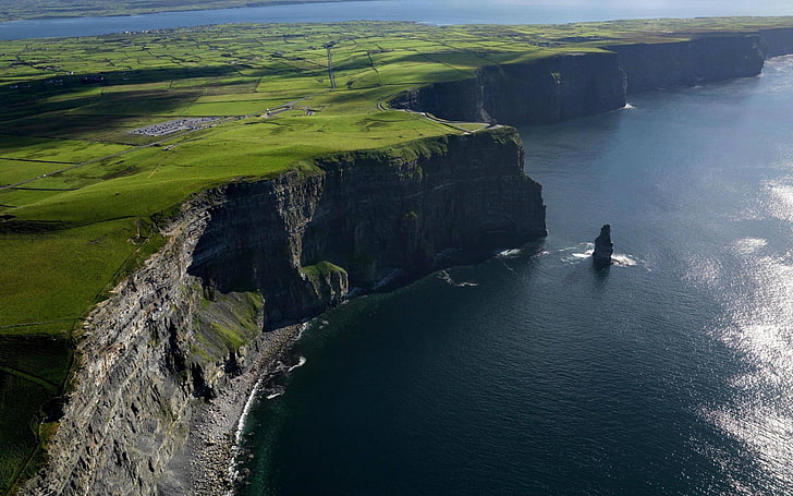 Cliffs of Moher Galway Ireland, environment, animal, no people, green color Free HD Wallpaper