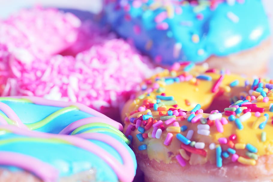 Pastel Doughnuts, multi colored, freshness, colourful, closeup Free HD Wallpaper