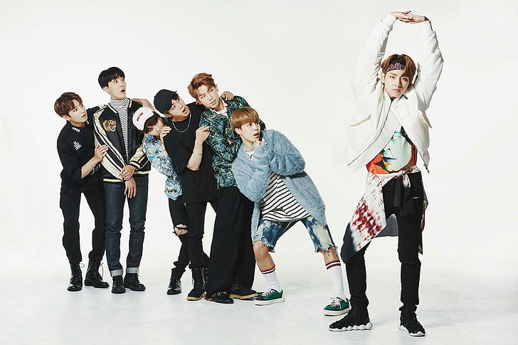 BTS V PhotoShoot, jungkook, happiness, teenage boys, young men Free HD Wallpaper