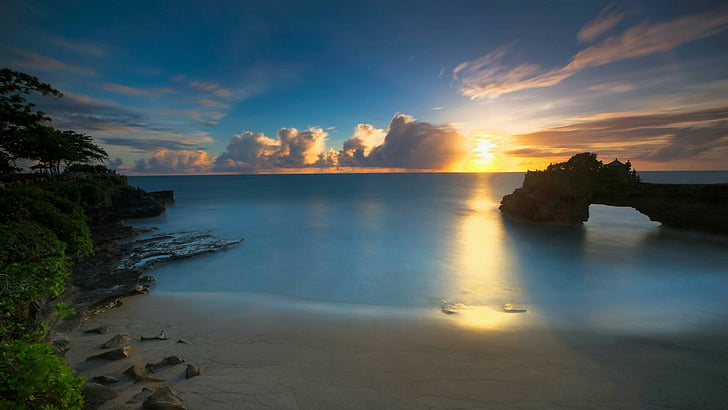 Tanah Lot, evening, afterglow, calm, horizon